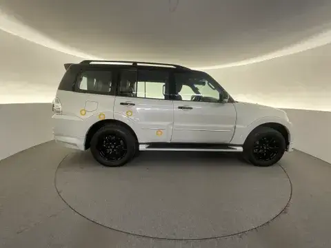 Mitsubishi Pajero 2020
